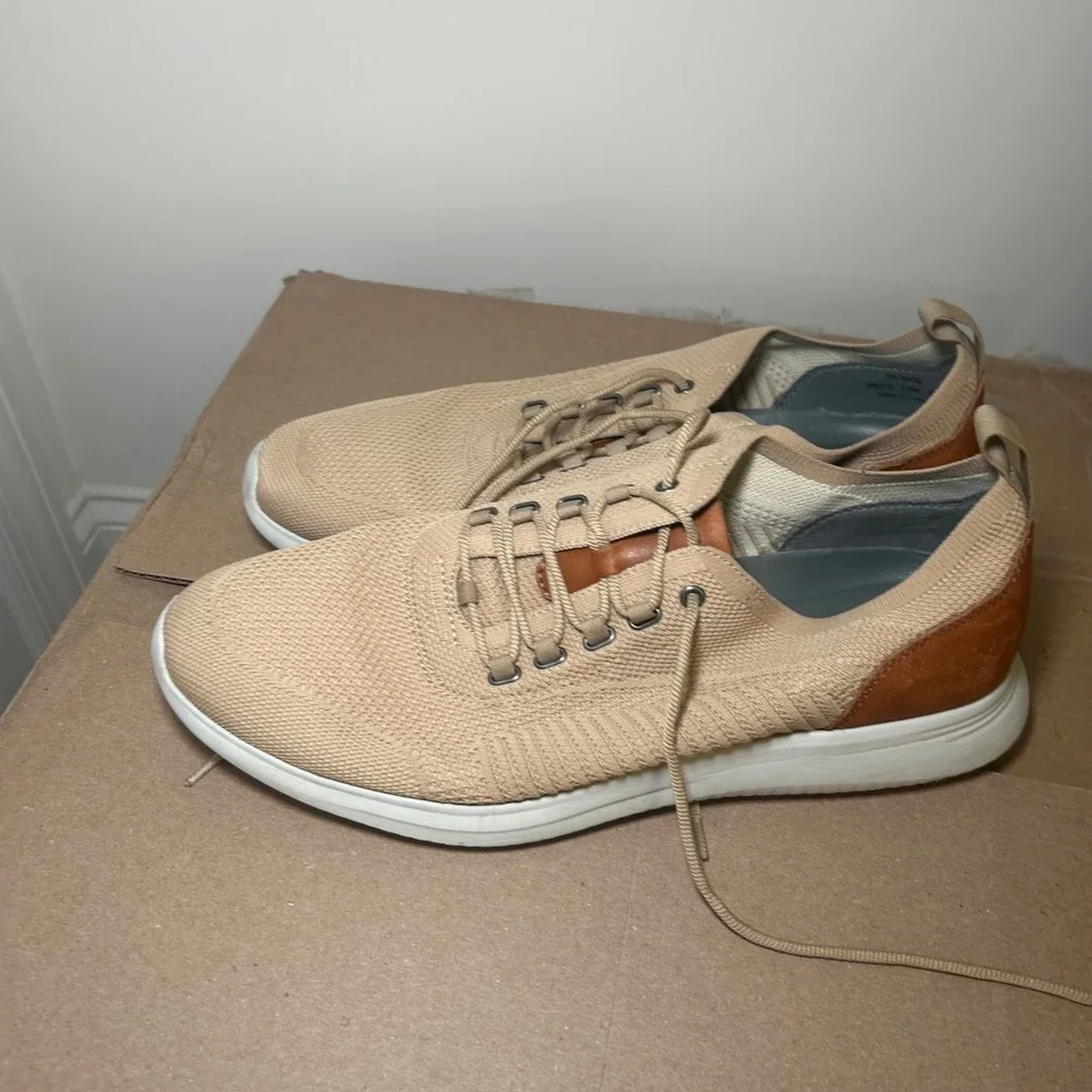 Johnston & Murphy McGuffey Knit Lace-Up Tan Sneakers 25-3432 Mens 13M